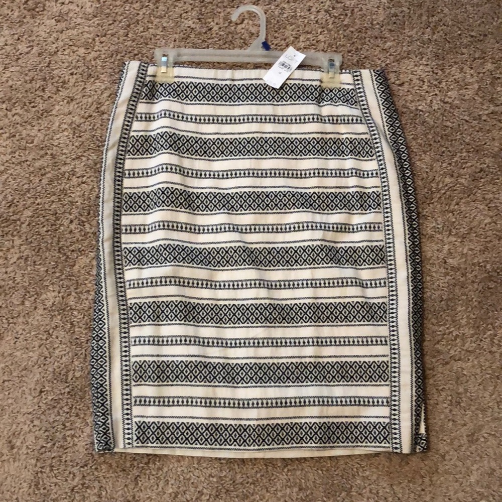 Loft Black and cream printed pencil skirt